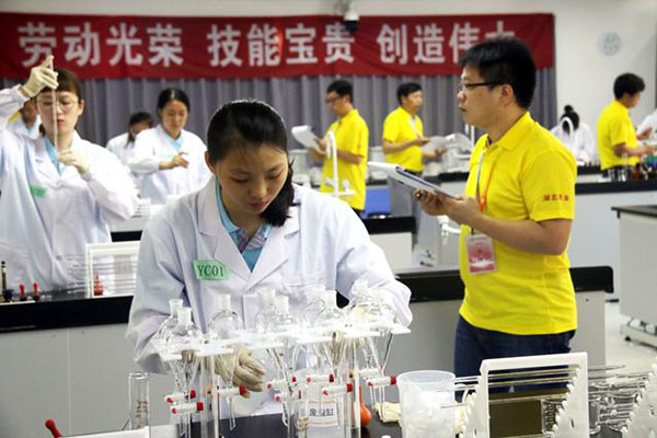 各院校代表隊學子正在進行比賽